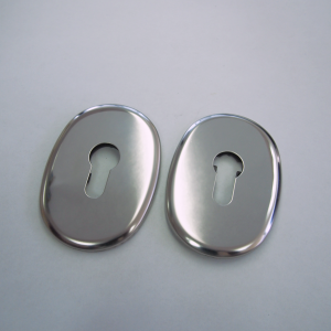 Накладка Интекрон овальная хром под цилиндр по оптовым ценам в Беларуси